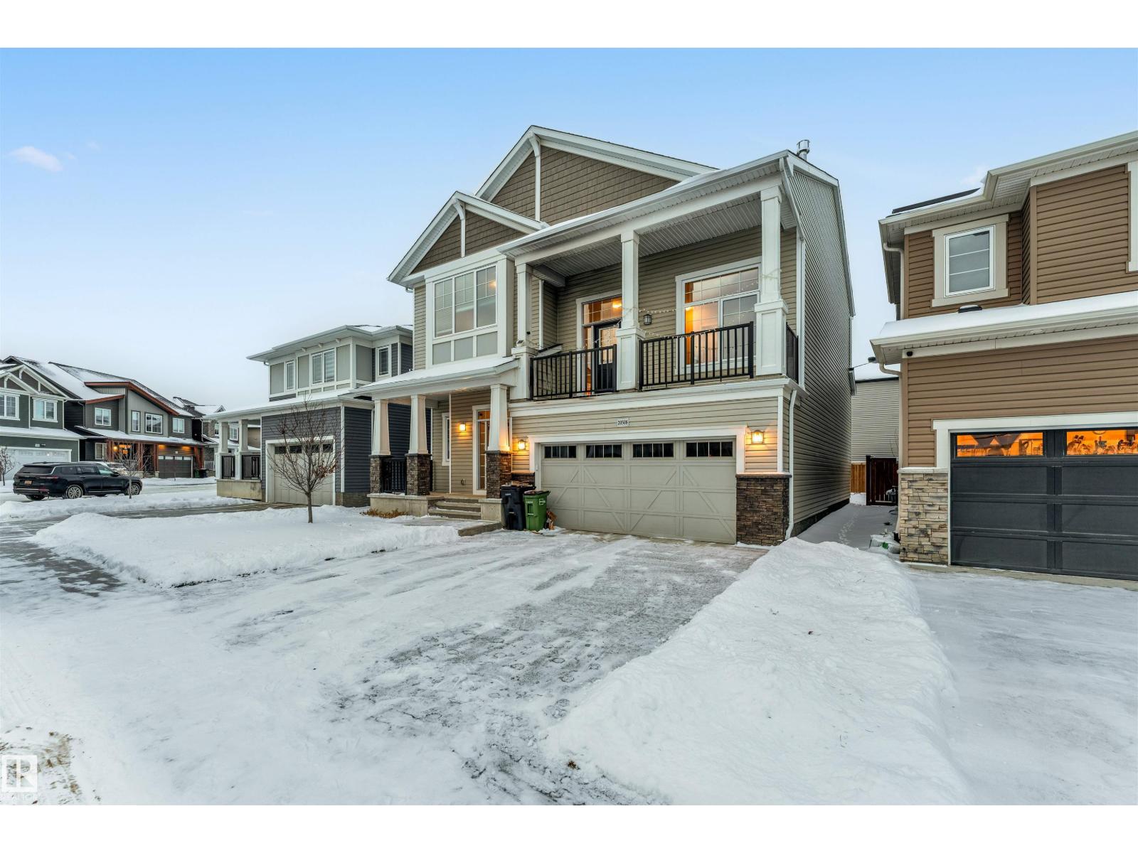 20508 20 Av Nw Nw, Edmonton, Alberta  T6M 1M7 - Photo 2 - E4468335