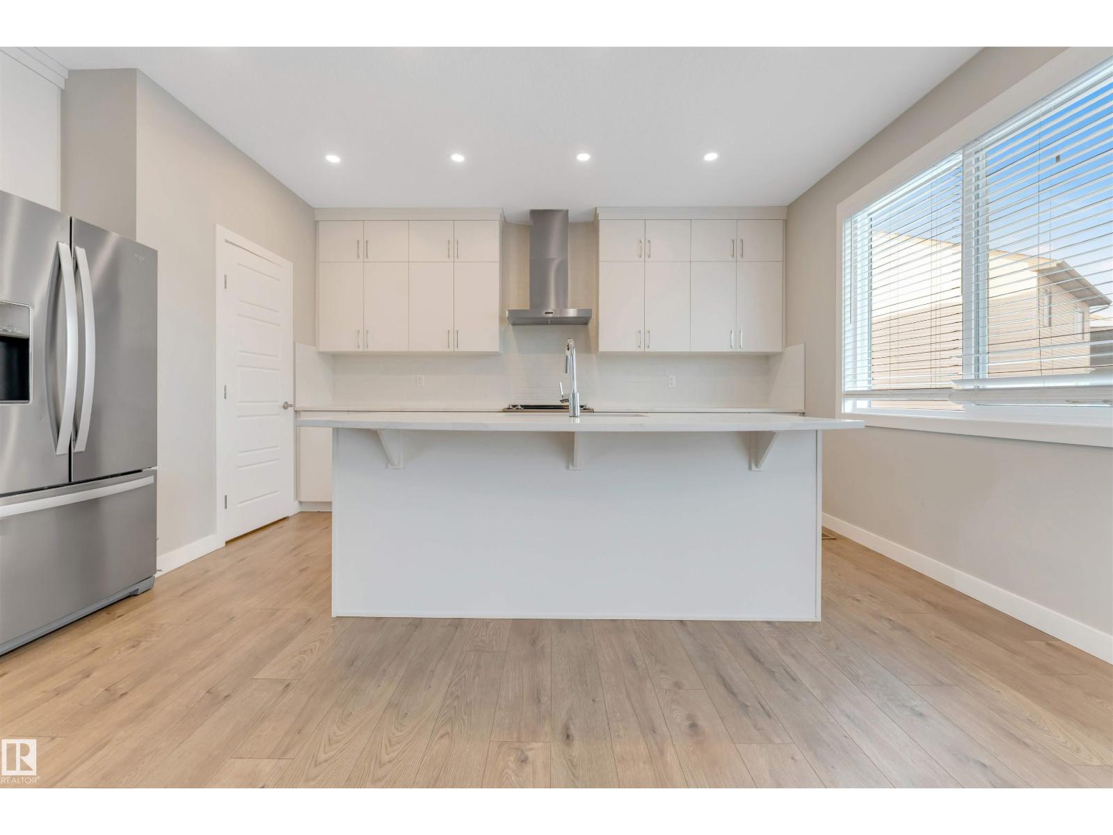 20508 20 Av Nw Nw, Edmonton, Alberta  T6M 1M7 - Photo 8 - E4468335