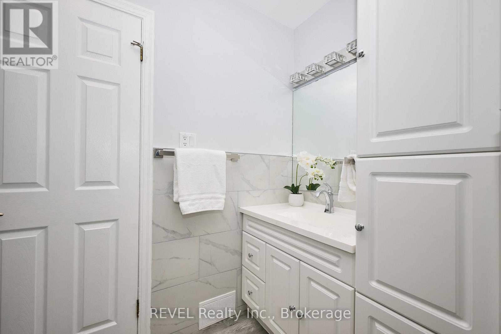 6361 Clare Crescent, Niagara Falls, Ontario  L2G 2C9 - Photo 21 - X12639994