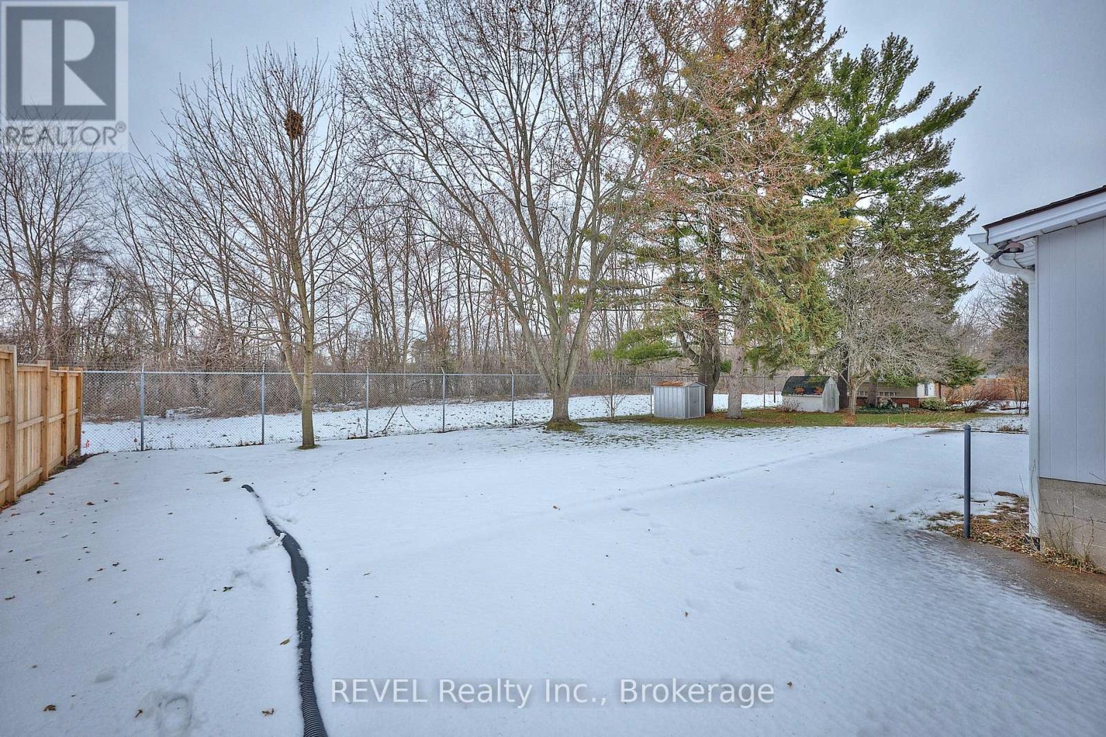 6361 Clare Crescent, Niagara Falls, Ontario  L2G 2C9 - Photo 29 - X12639994