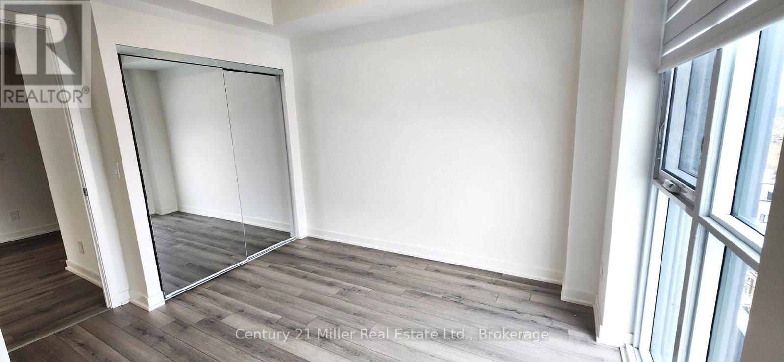 909 - 3079 Trafalgar Road, Oakville, Ontario  L6H 8C5 - Photo 8 - W12639992