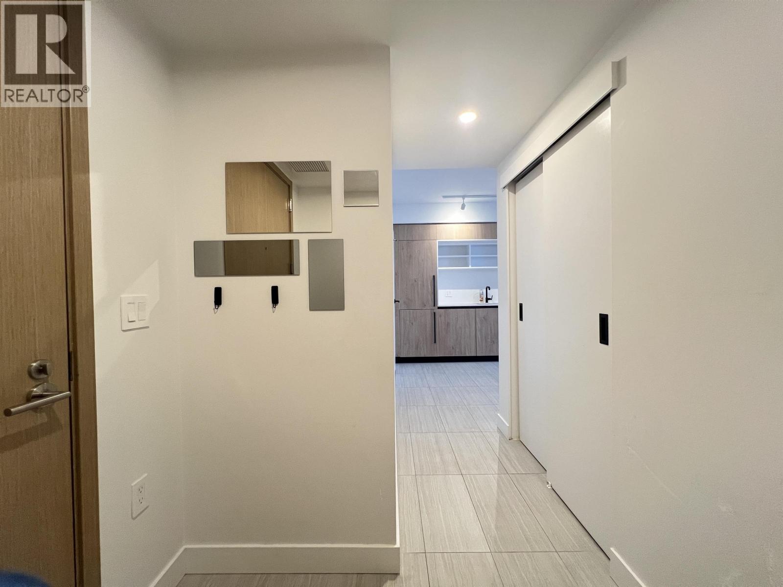 2602 5058 Joyce Street, Vancouver, British Columbia  V5R 0J9 - Photo 3 - R3074309