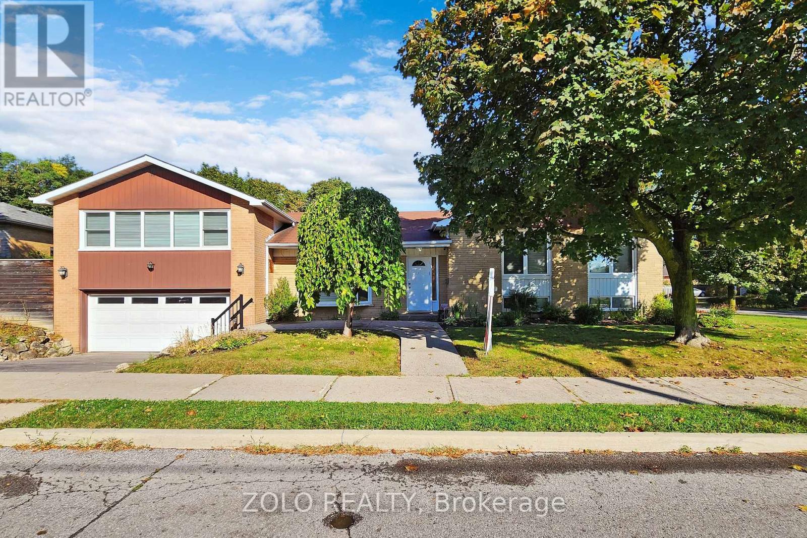 MAIN LEVEL - 212 GODDARD STREET, Toronto, Ontario