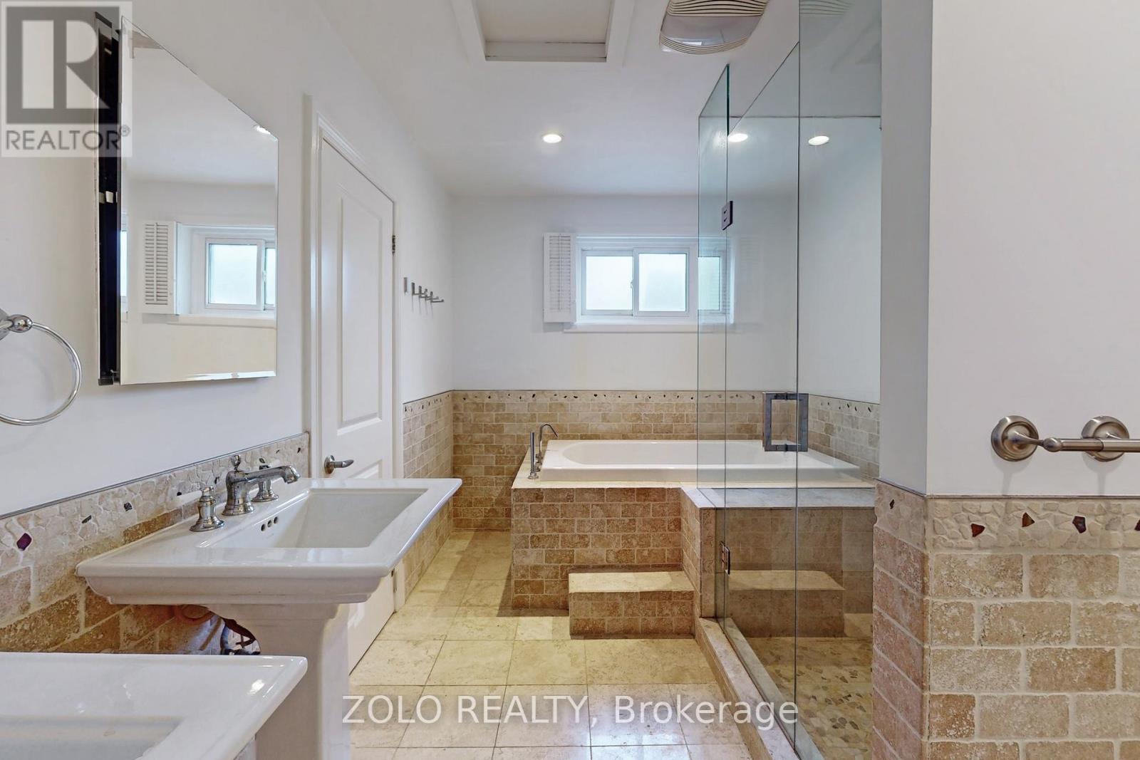 Main Level - 212 Goddard Street, Toronto, Ontario  M3H 5E8 - Photo 28 - C12640014