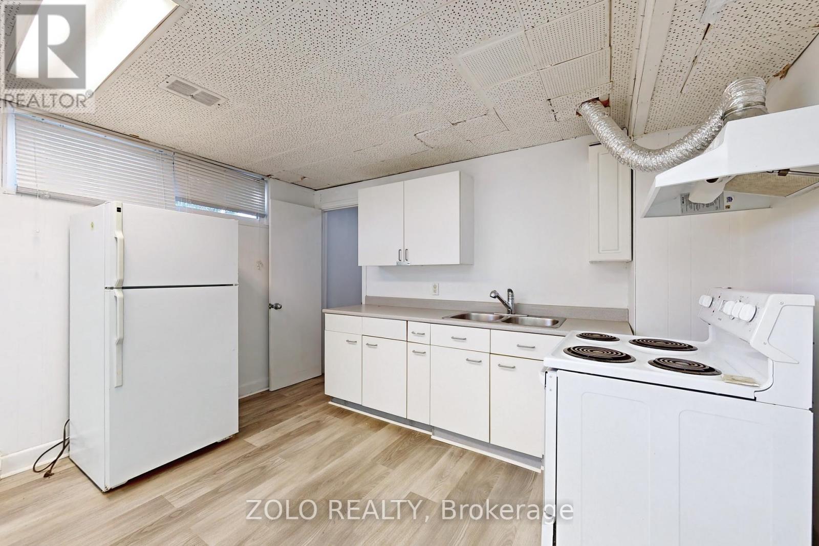 Main Level - 212 Goddard Street, Toronto, Ontario  M3H 5E8 - Photo 30 - C12640014