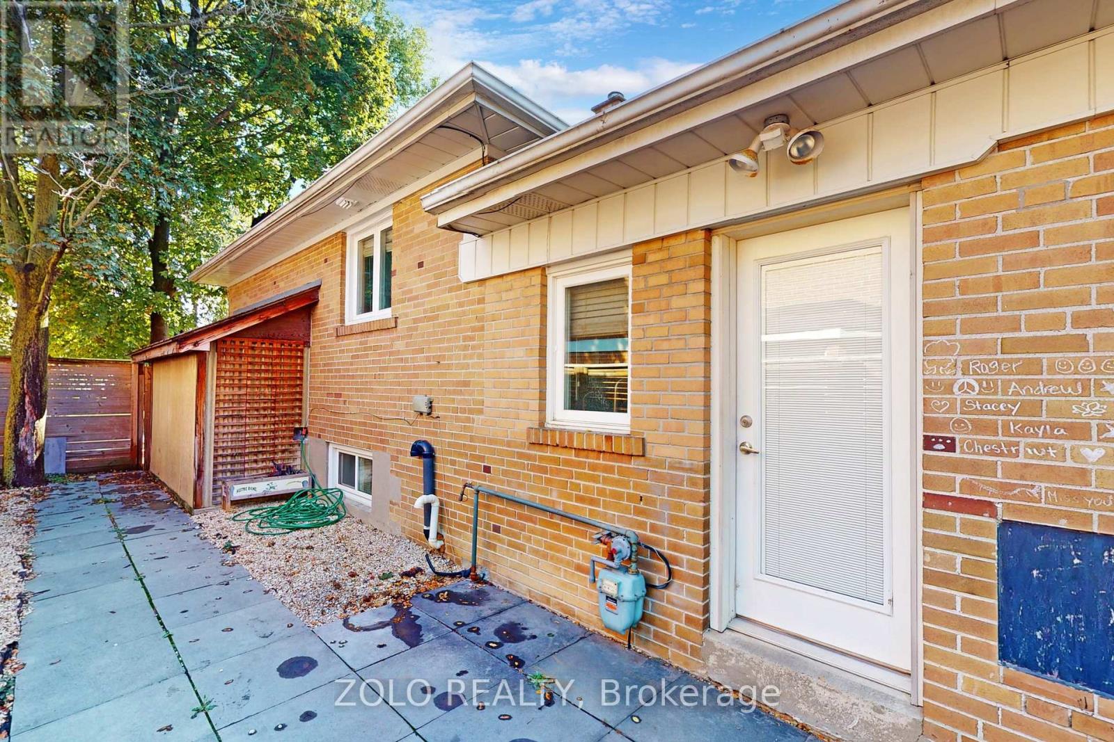 Main Level - 212 Goddard Street, Toronto, Ontario  M3H 5E8 - Photo 36 - C12640014