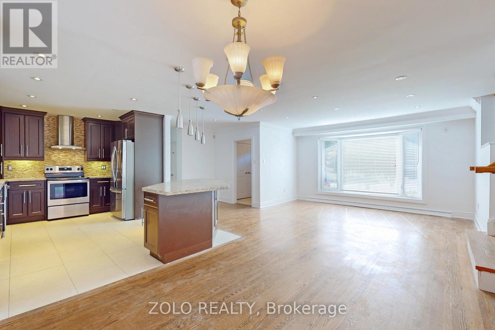 Main Level - 212 Goddard Street, Toronto, Ontario  M3H 5E8 - Photo 4 - C12640014