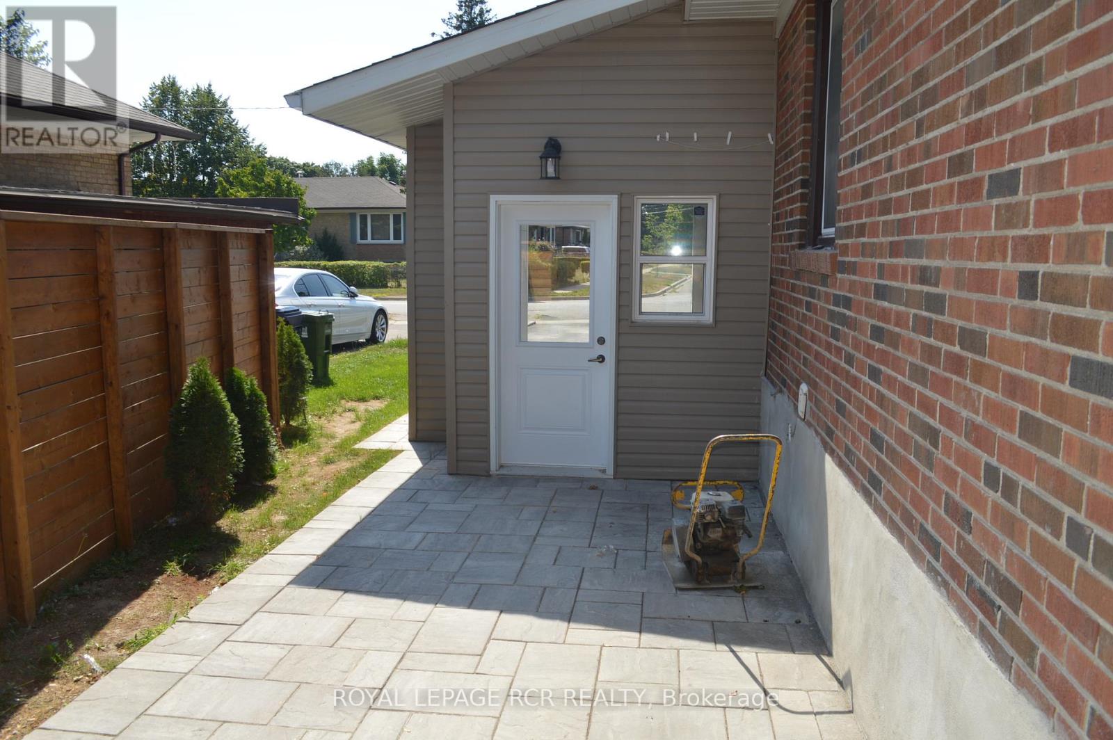 36 Electro Road, Toronto, Ontario  M1R 2A7 - Photo 19 - E12590752