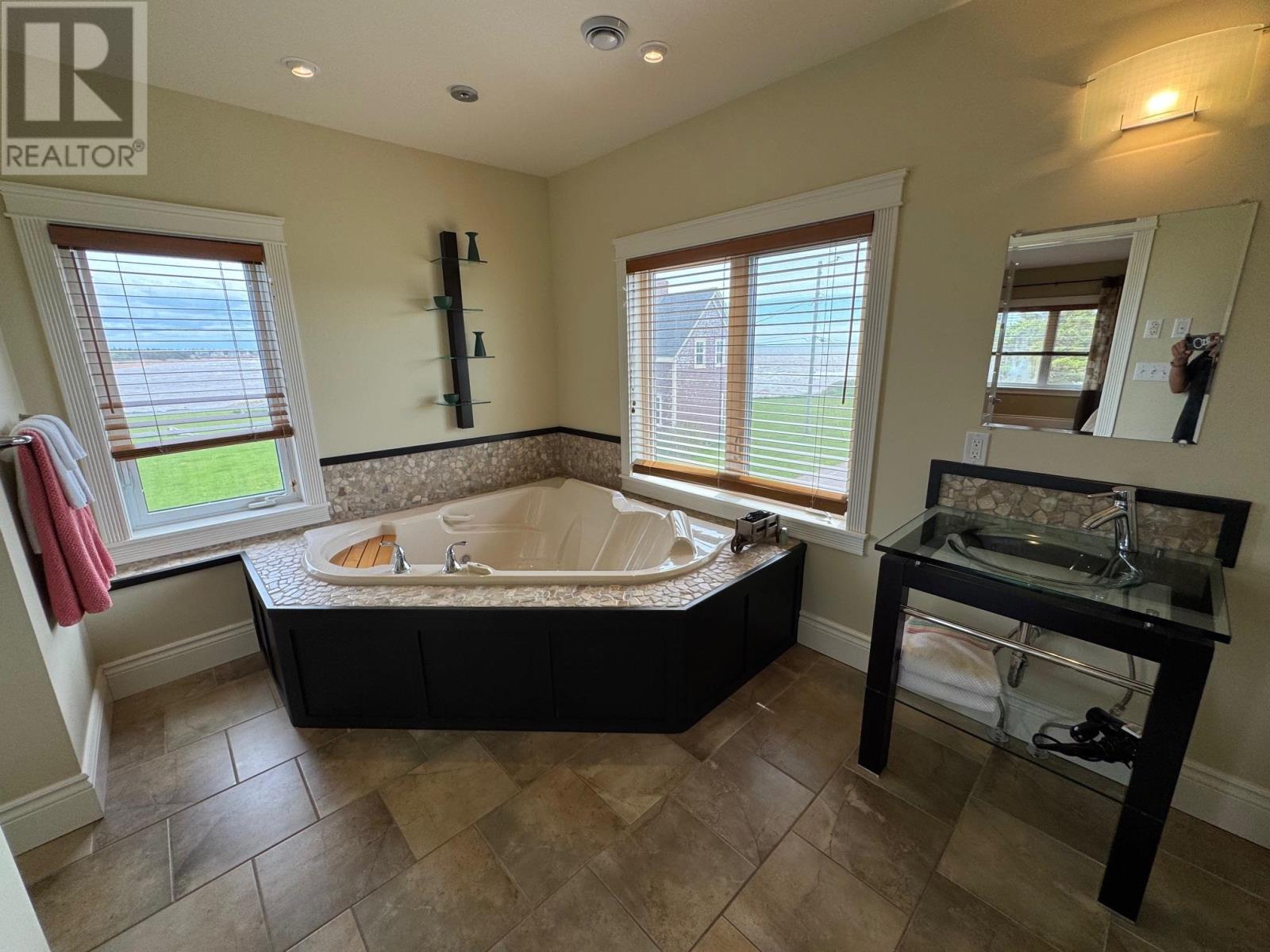 168 Wharf Road, Cape Traverse, Prince Edward Island  C0B 1X0 - Photo 18 - 202529549