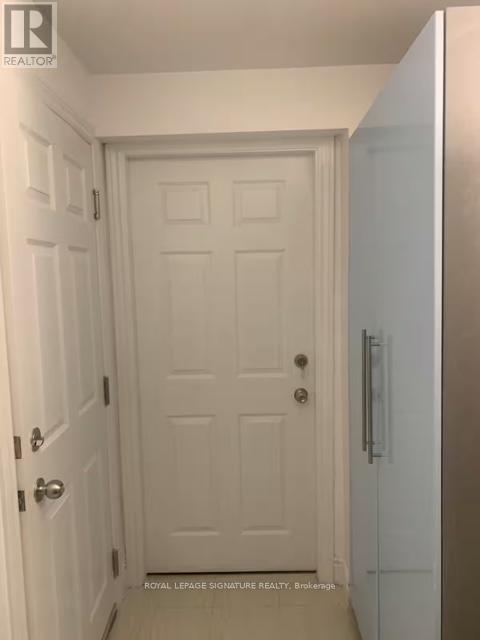 Bsmt 1 - 10 Sanford Crescent, Brampton, Ontario  L6X 2C3 - Photo 4 - W12639996