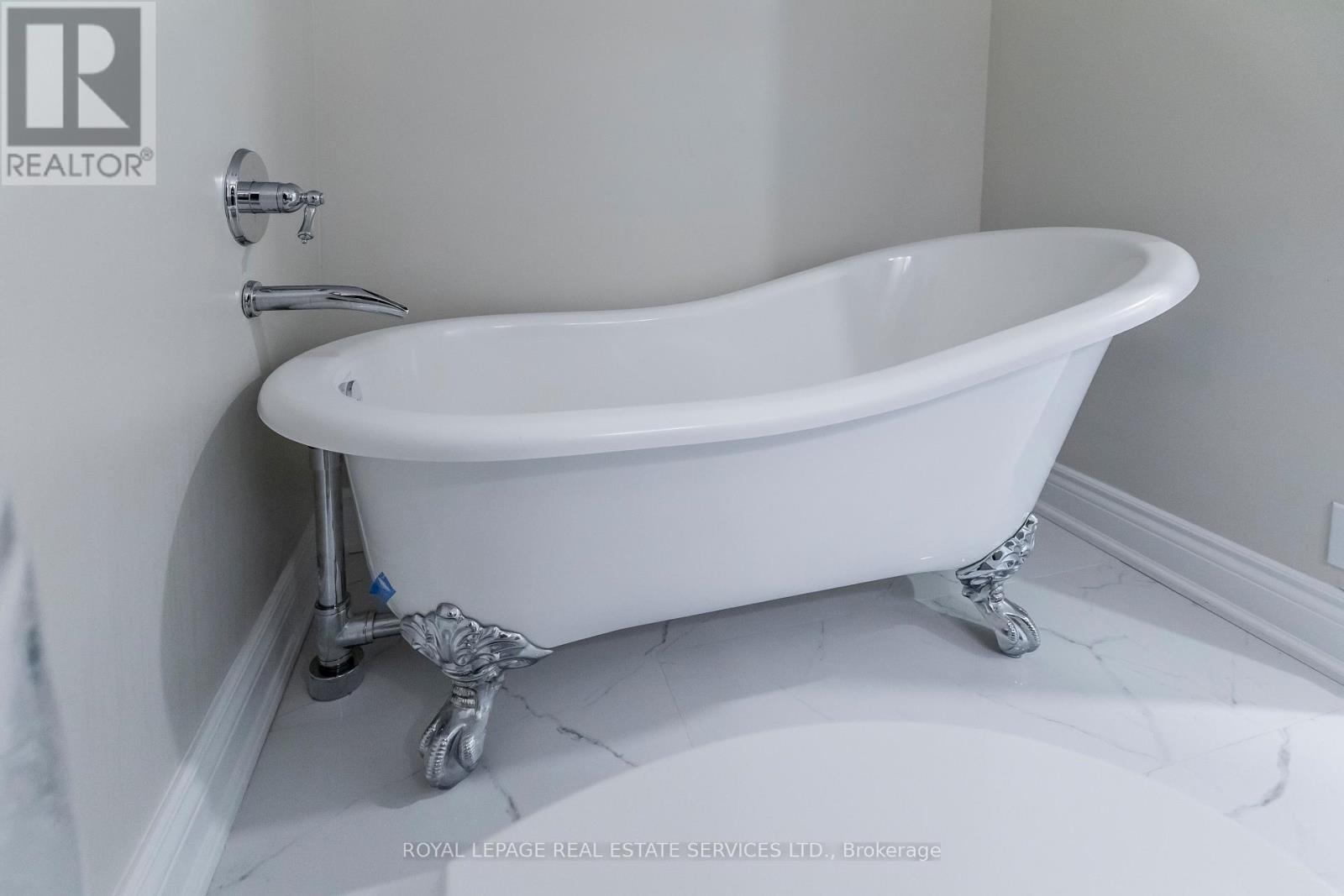 309 - 1 Palace Pier Court, Toronto, Ontario M8V 3W9 - Photo 12 - W12639998