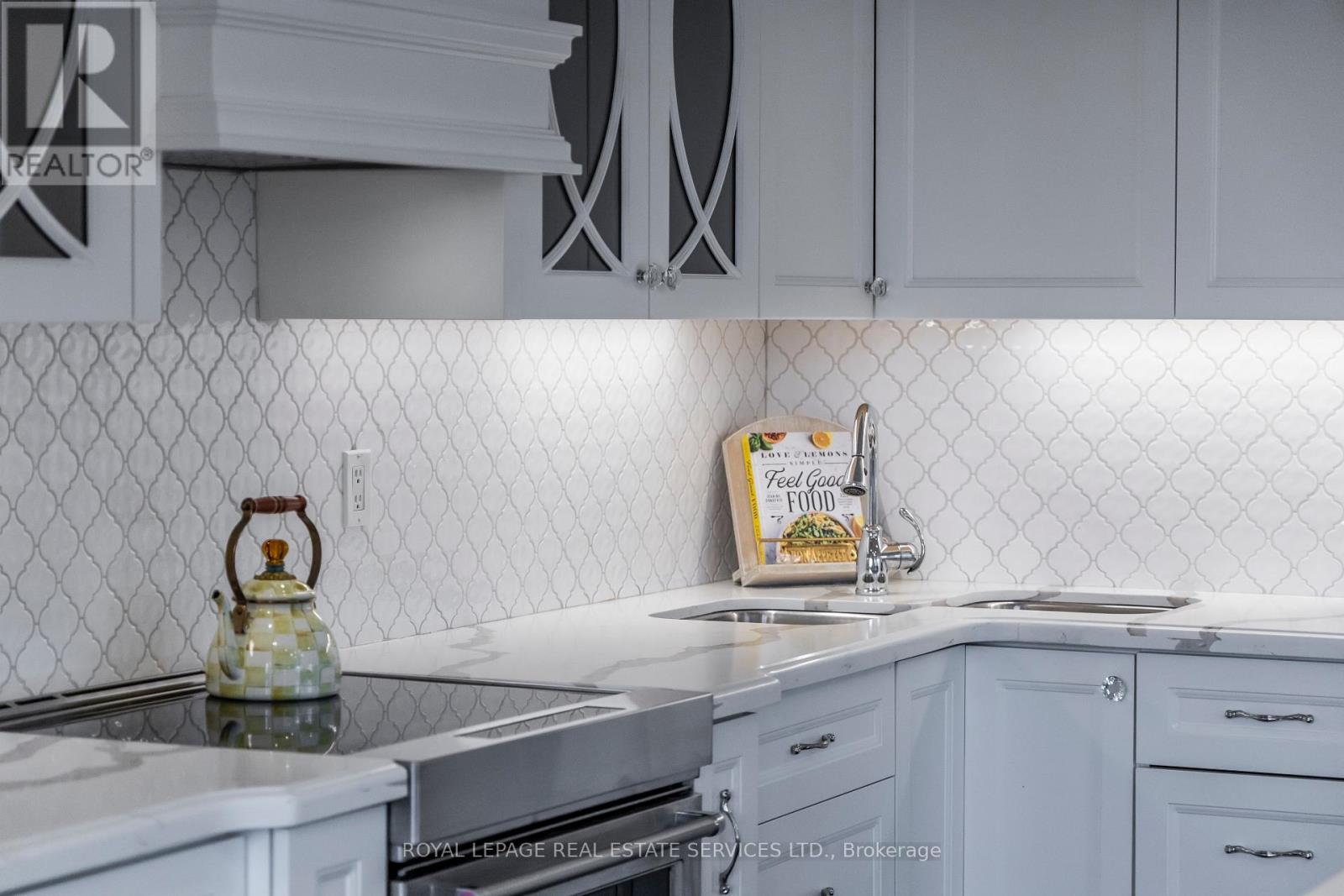 309 - 1 Palace Pier Court, Toronto, Ontario M8V 3W9 - Photo 18 - W12639998