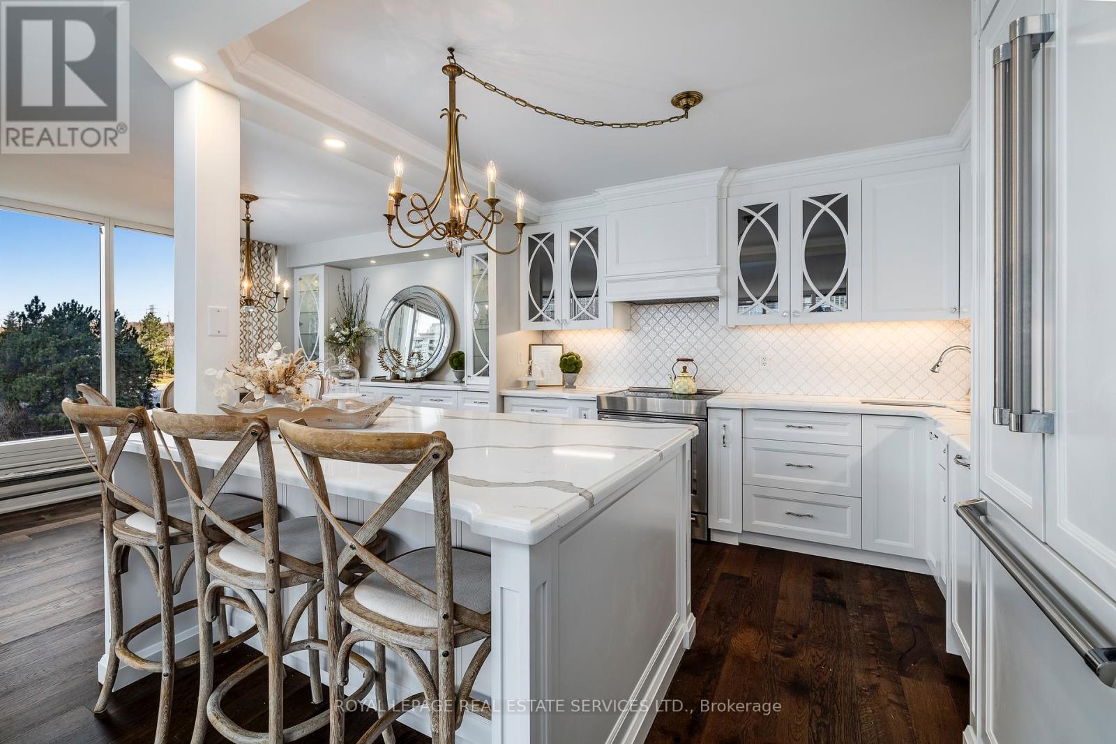 309 - 1 Palace Pier Court, Toronto, Ontario M8V 3W9 - Photo 4 - W12639998