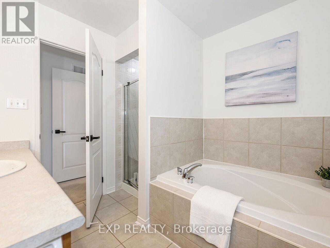 1183 Houston Drive, Milton, Ontario  L9T 6G3 - Photo 19 - W12640002