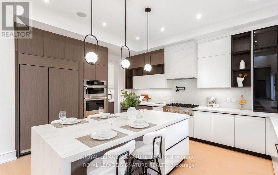 365 Jumna Avenue, Mississauga, Ontario  L5G 1Y5 - Photo 16 - W12640008