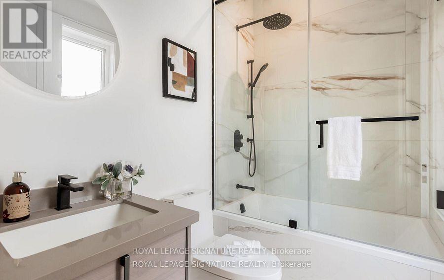 365 Jumna Avenue, Mississauga, Ontario  L5G 1Y5 - Photo 36 - W12640008