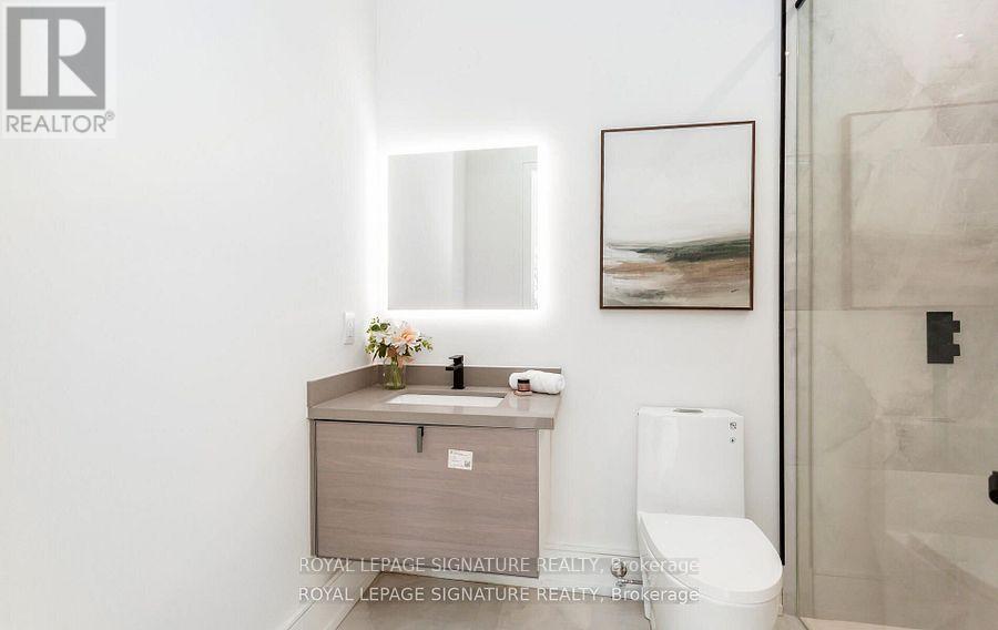 365 Jumna Avenue, Mississauga, Ontario  L5G 1Y5 - Photo 43 - W12640008