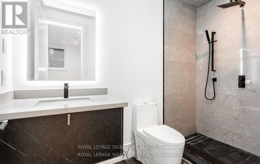 365 Jumna Avenue, Mississauga, Ontario  L5G 1Y5 - Photo 49 - W12640008