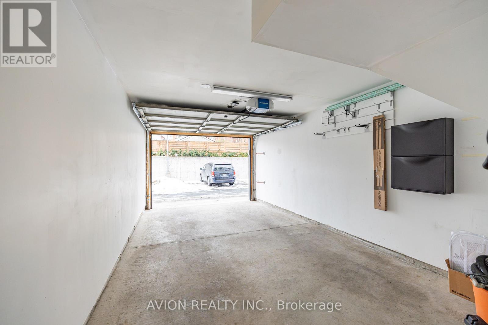 1 - 21 Forbes Avenue, Toronto (Keelesdale-Eglinton West), Ontario  M6M 0B5 - Photo 29 - W12640012