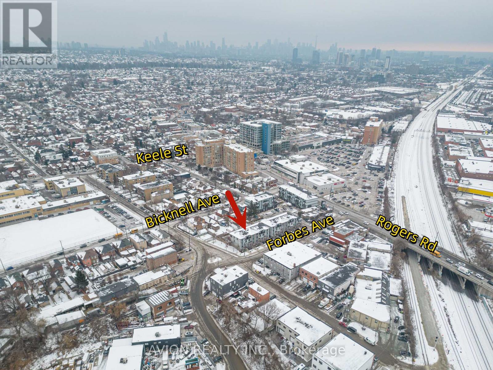 1 - 21 Forbes Avenue, Toronto (Keelesdale-Eglinton West), Ontario  M6M 0B5 - Photo 3 - W12640012