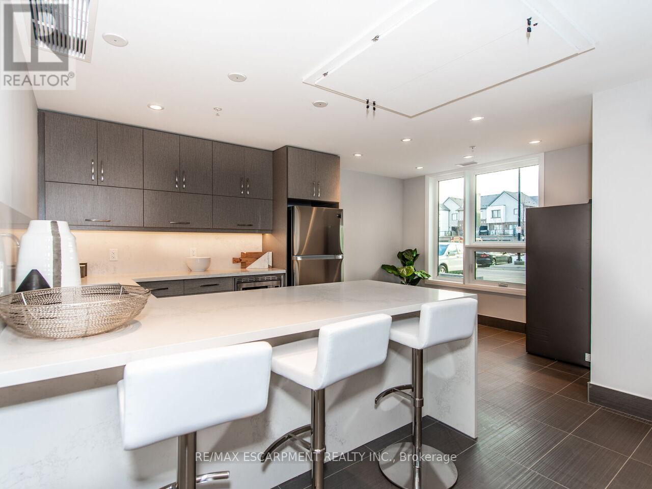 412 - 1105 Leger Way, Milton (Fo Ford), Ontario  L9E 1K7 - Photo 34 - W12640018