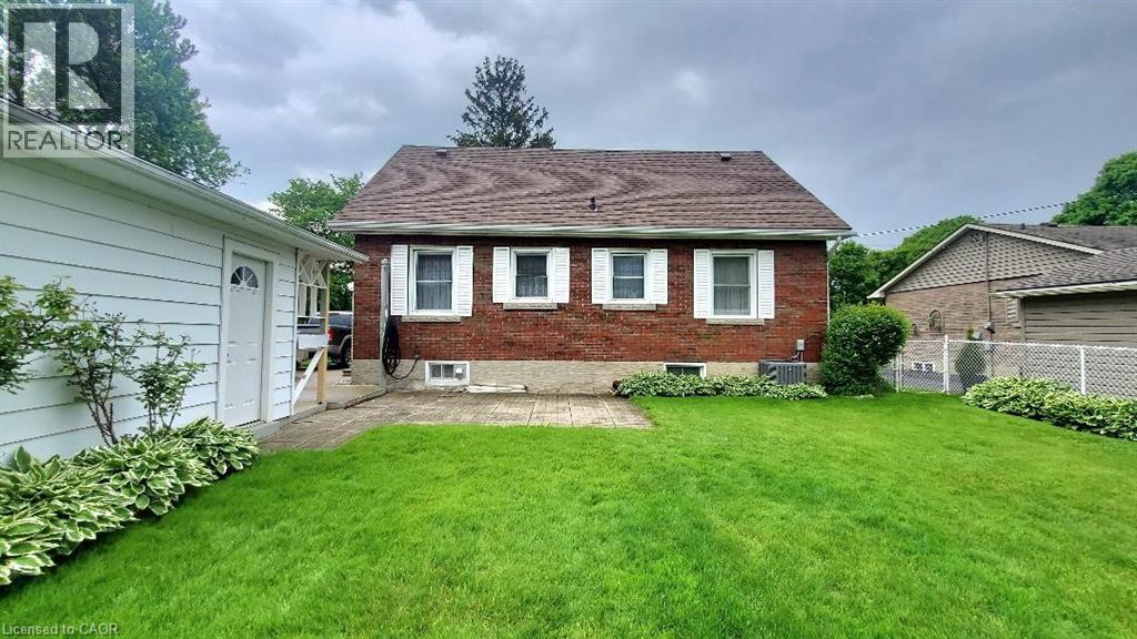 128 Woods Street, Stratford, Ontario  N5A 1M4 - Photo 6 - 40775924