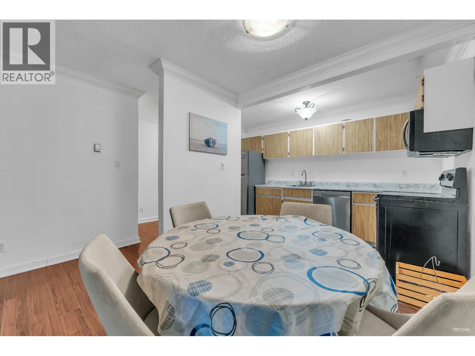 308 601 North Road, Coquitlam, British Columbia  V3J 1P1 - Photo 6 - R3074389