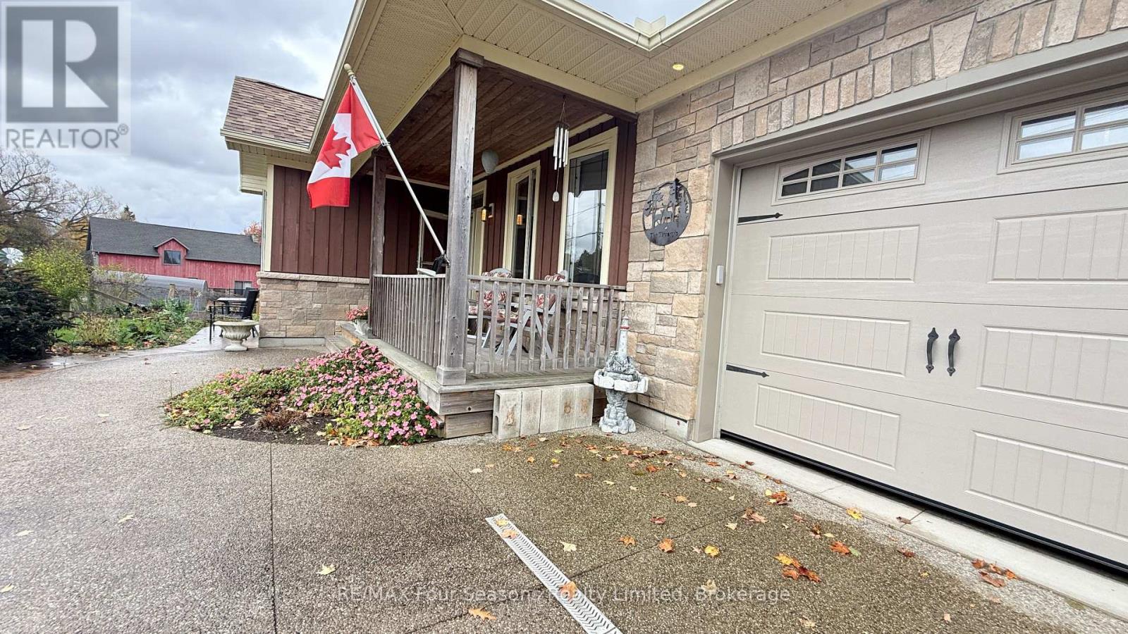229 S Rankin Street, Saugeen Shores, Ontario  N0H 2L0 - Photo 14 - X12062589