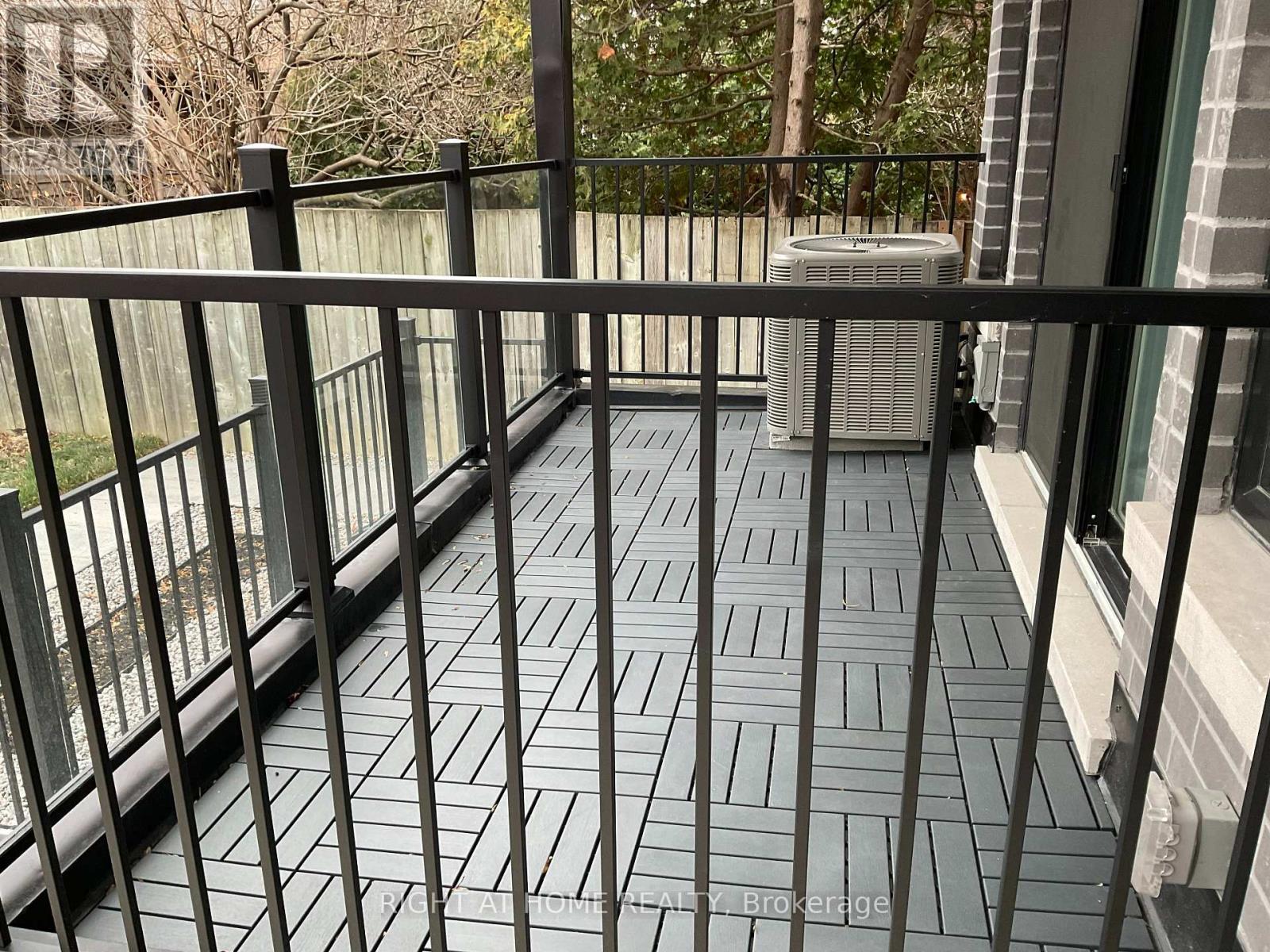 Second Floor - 674 Manning Avenue, Toronto, Ontario  M3H 2G1 - Photo 49 - C12470156