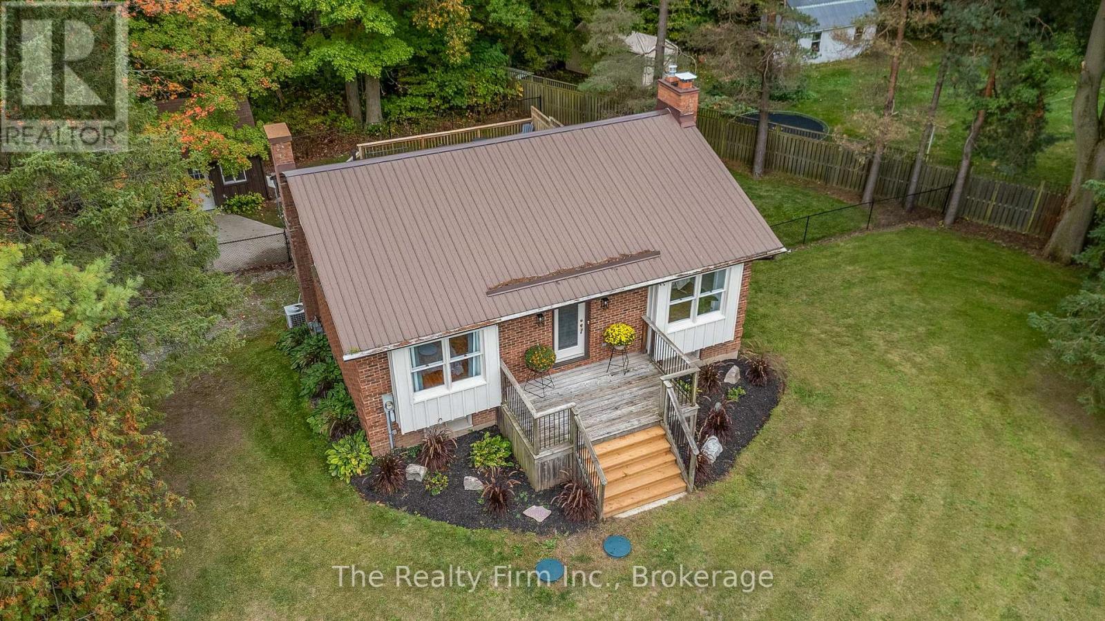 4 Rokeby Road, Norfolk, Ontario  N4G 4G7 - Photo 32 - X12428117