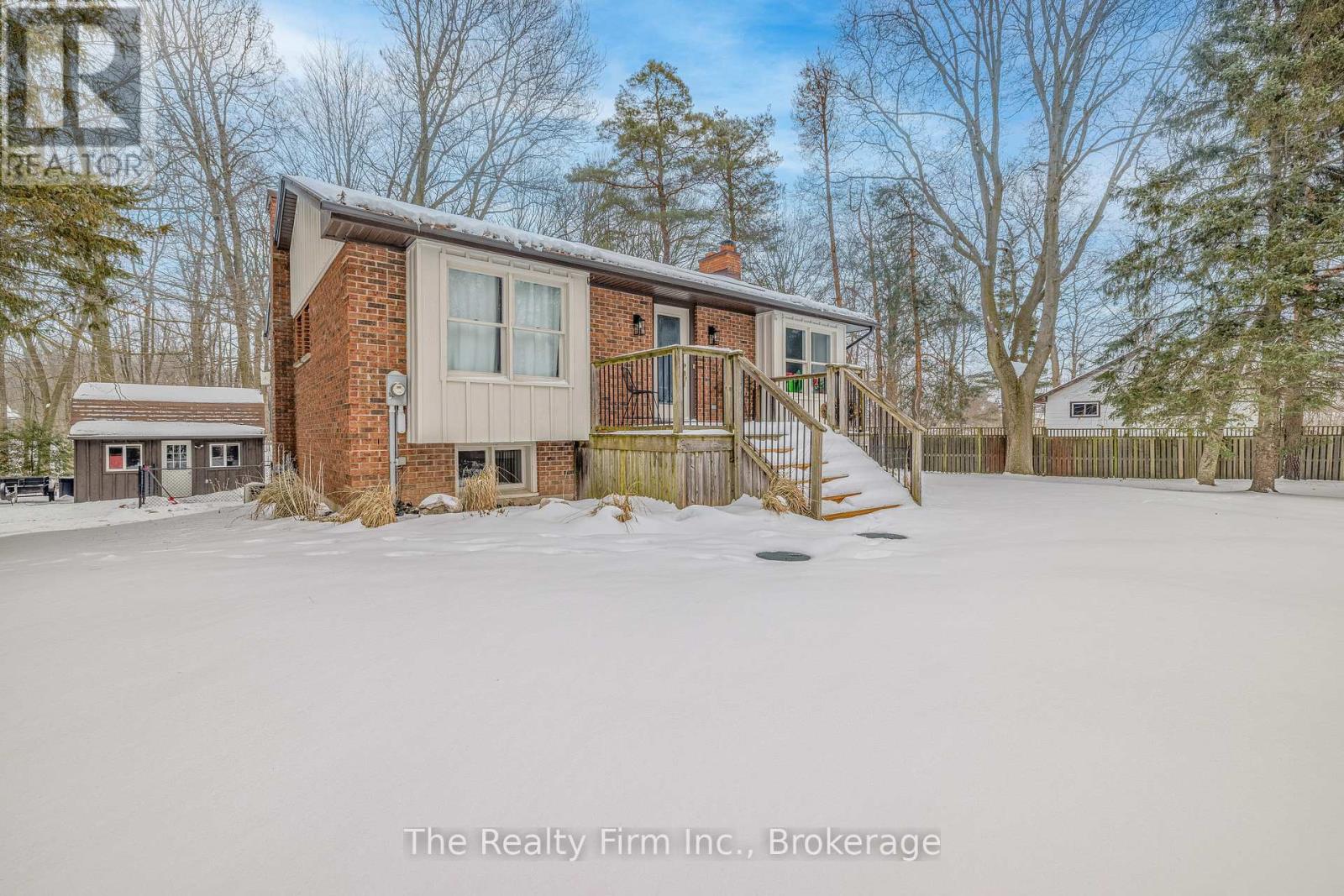 4 ROKEBY ROAD, Norfolk, Ontario