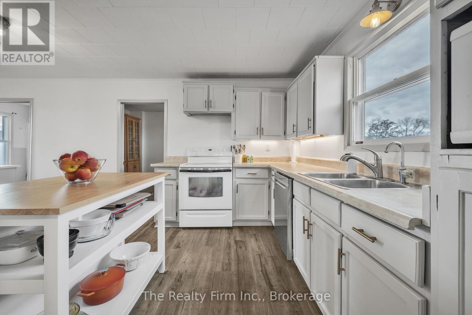 575 Jackson Side Road, Norfolk, Ontario  N0J 1E0 - Photo 9 - X12556598