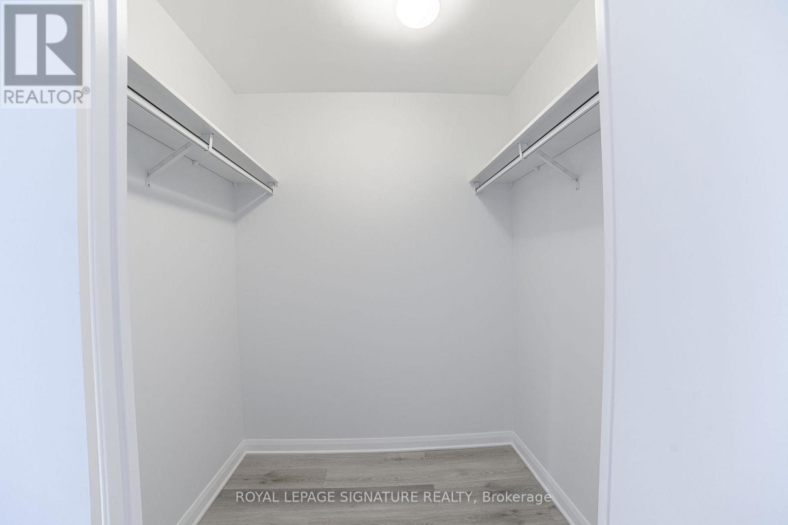 402 - 11 Soho Street, Toronto, Ontario  M5T 3L7 - Photo 10 - C12638774