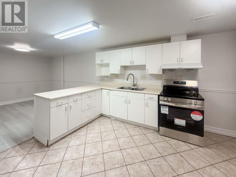 Lower - 130 Kingslake Road, Toronto, Ontario  M2J 3G1 - Photo 3 - C12640034