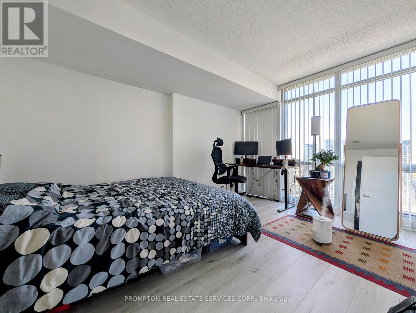 3903 - 15 Fort York Boulevard, Toronto, Ontario  M5V 3Y4 - Photo 10 - C12640036