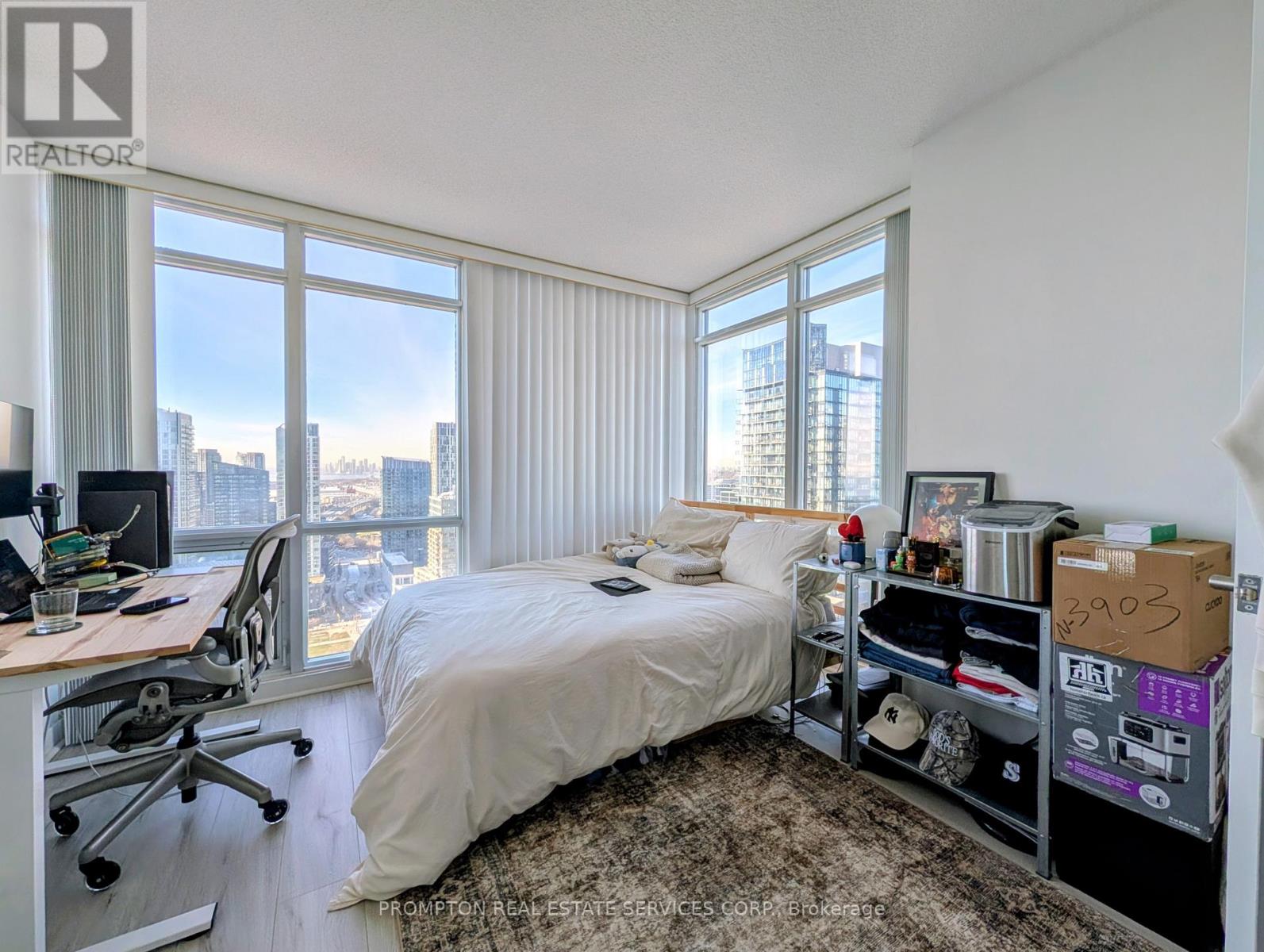 3903 - 15 Fort York Boulevard, Toronto, Ontario  M5V 3Y4 - Photo 13 - C12640036