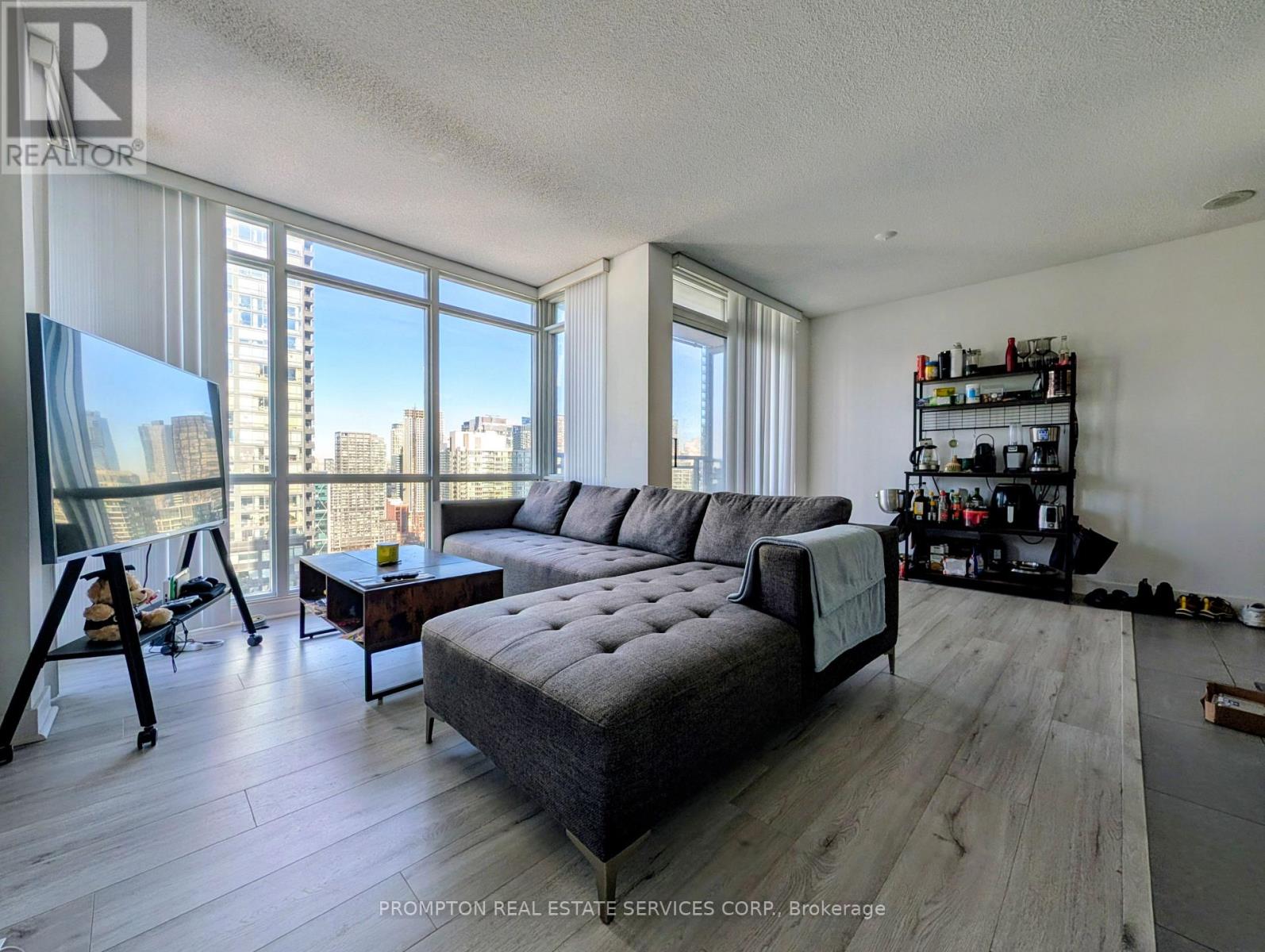 3903 - 15 Fort York Boulevard, Toronto, Ontario  M5V 3Y4 - Photo 6 - C12640036