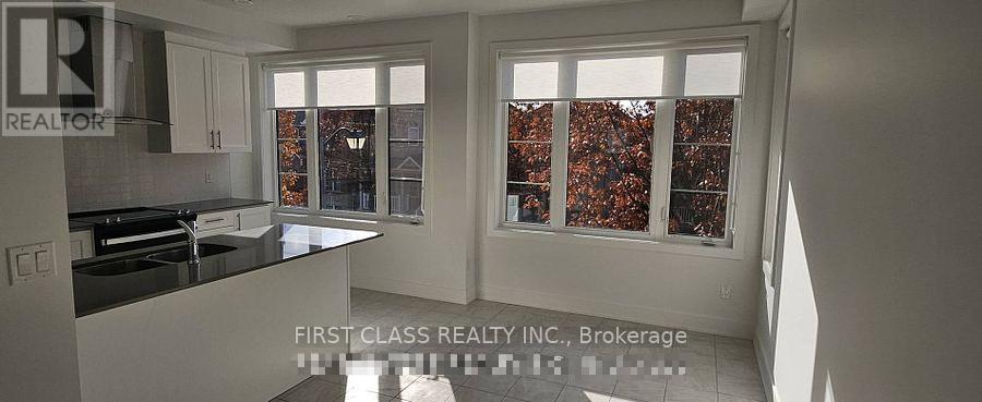 12 Carole Bell Way, Markham (Wismer), Ontario  L6E 0W2 - Photo 4 - N12640044