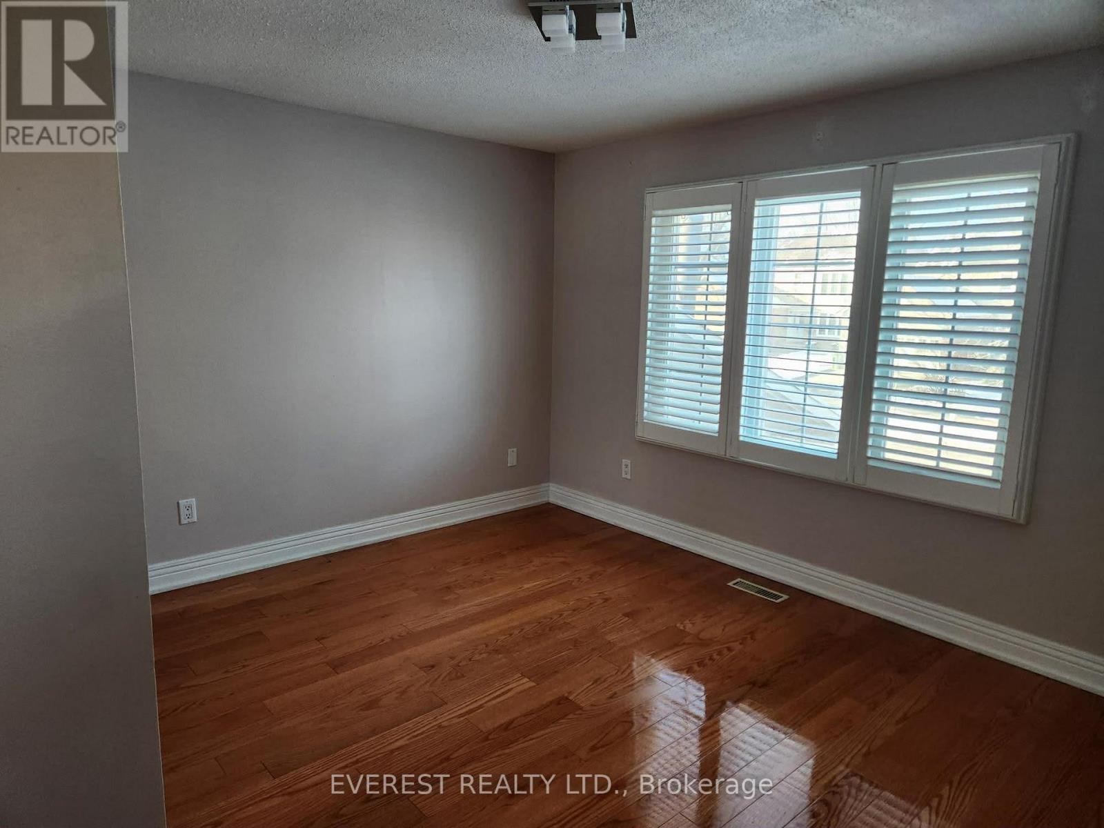 76 Lafferty Street, Toronto, Ontario  M9C 5B6 - Photo 10 - W12640030