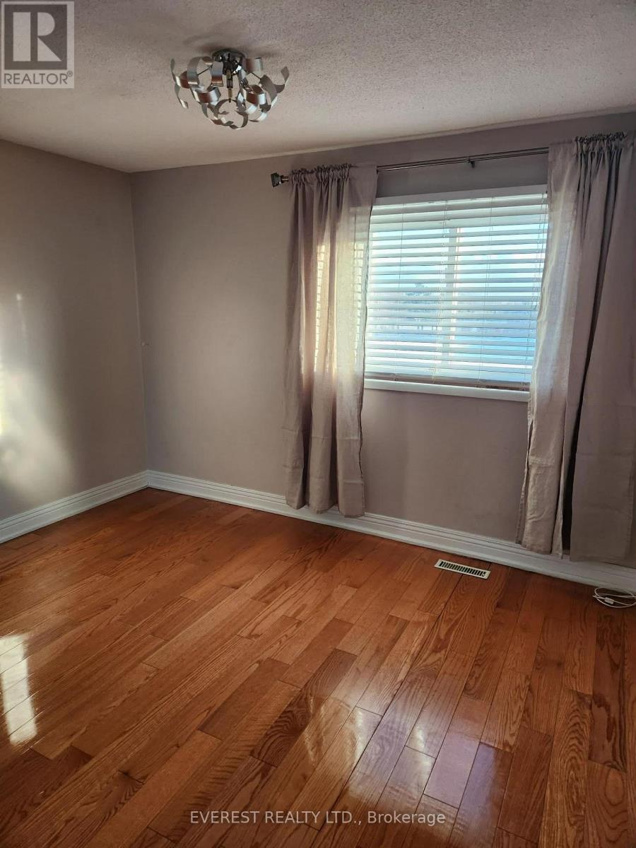 76 Lafferty Street, Toronto, Ontario  M9C 5B6 - Photo 11 - W12640030