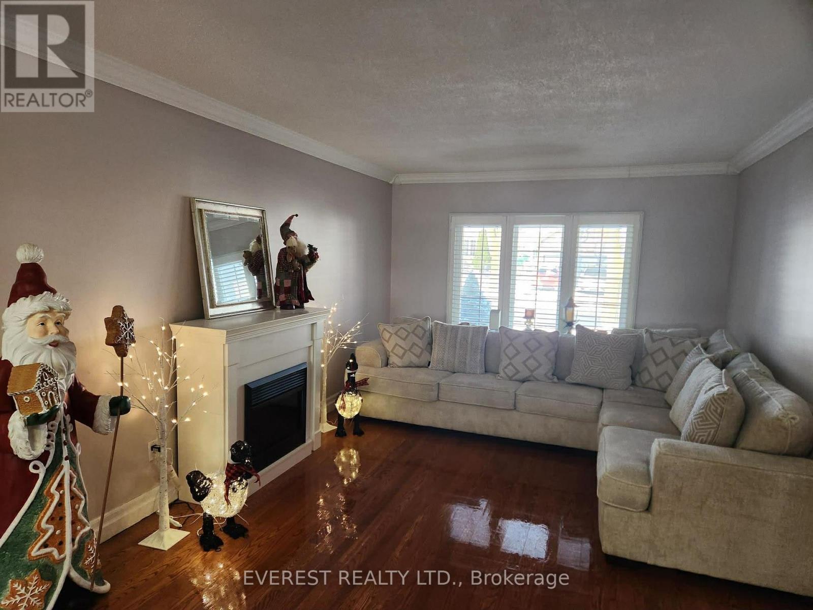 76 Lafferty Street, Toronto, Ontario  M9C 5B6 - Photo 3 - W12640030