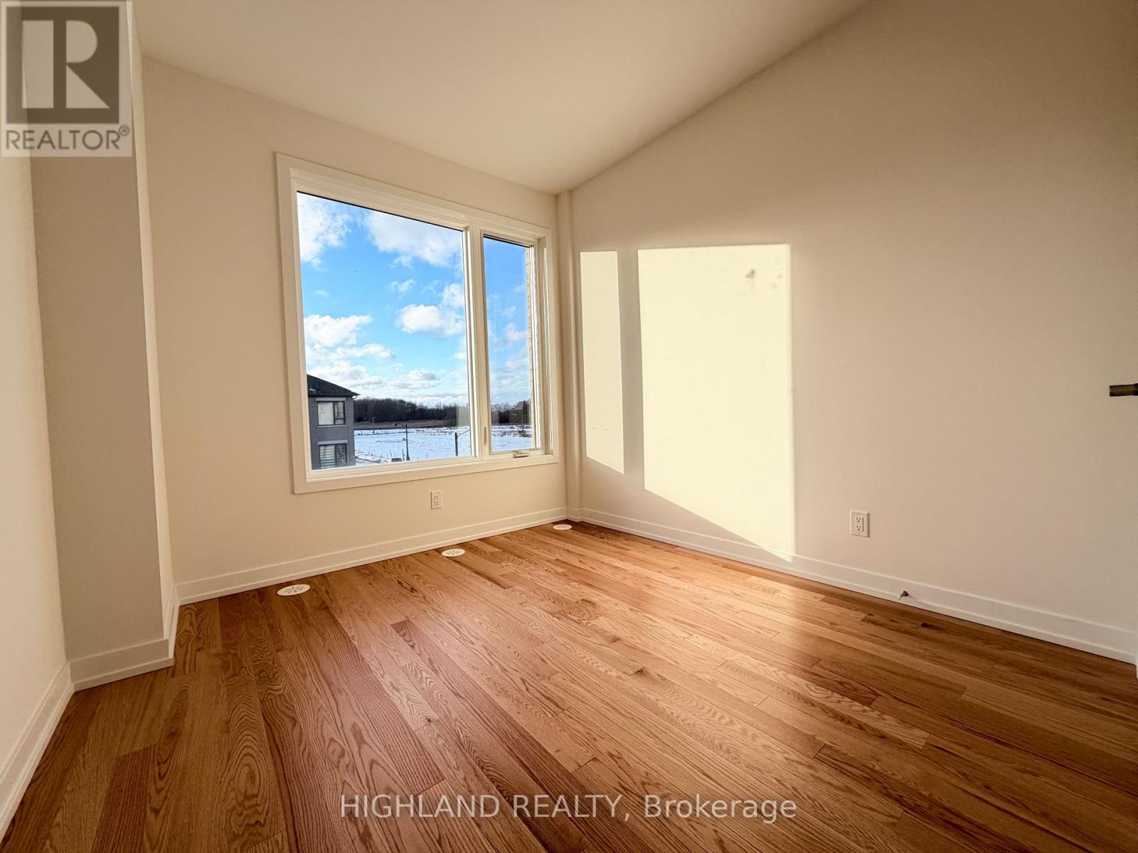 1126 Wheat Boom Drive, Oakville, Ontario  L6H 7W4 - Photo 7 - W12640032