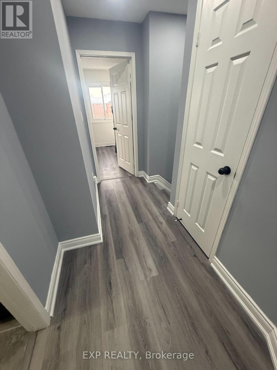 129 Lent Crescent, Brampton, Ontario  L6Y 5E5 - Photo 18 - W12640040