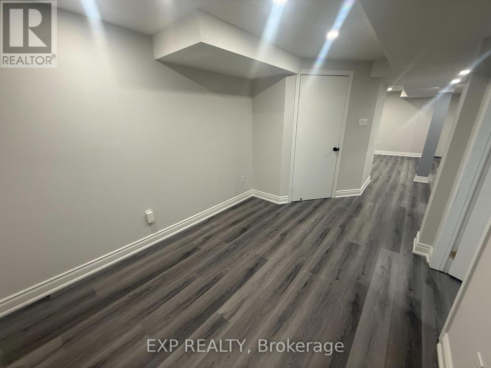 129 Lent Crescent, Brampton, Ontario  L6Y 5E5 - Photo 23 - W12640040