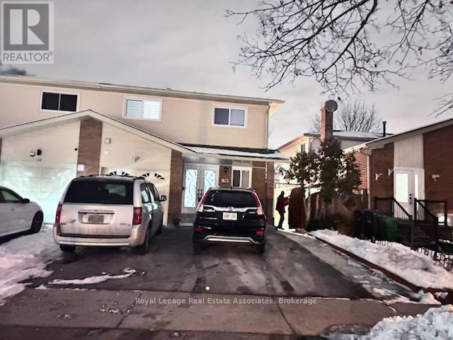 130 KINGSWOOD DRIVE, Brampton, Ontario