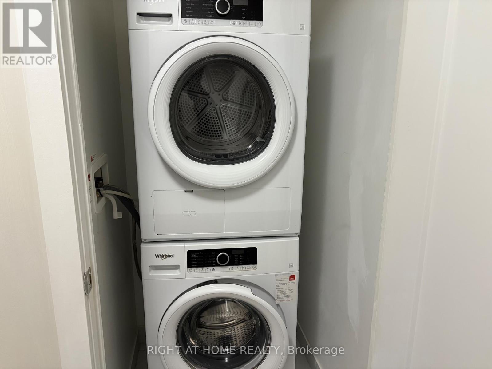 2516 - 9 Mabelle Avenue, Toronto, Ontario  M9A 0E1 - Photo 9 - W12640056