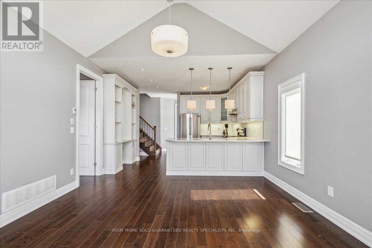 1 Dorchester Boulevard S, St. Catharines, Ontario  L2M 0B8 - Photo 12 - X12640028