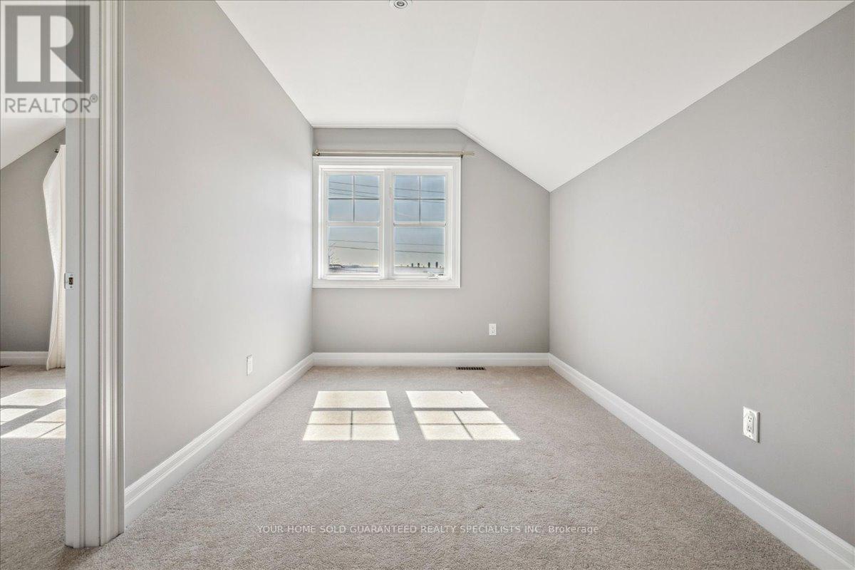 1 Dorchester Boulevard S, St. Catharines, Ontario  L2M 0B8 - Photo 25 - X12640028