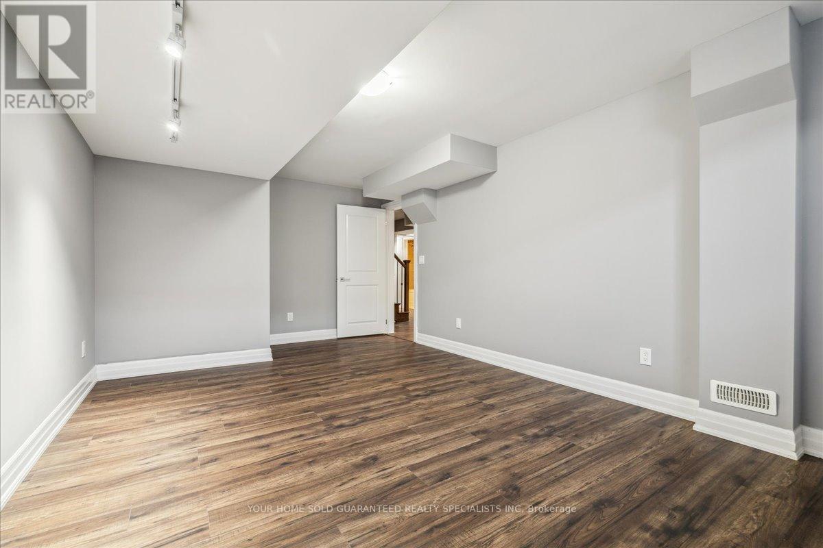 1 Dorchester Boulevard S, St. Catharines, Ontario  L2M 0B8 - Photo 38 - X12640028