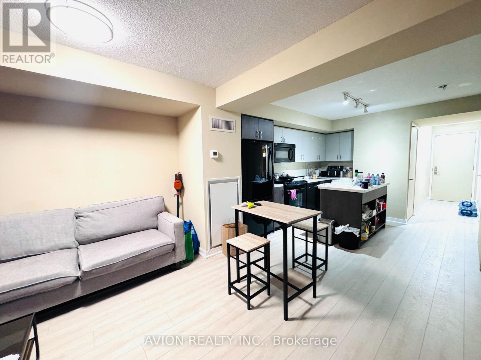 604 - 126 Simcoe Street, Toronto, Ontario  M5H 4E6 - Photo 7 - C12640062